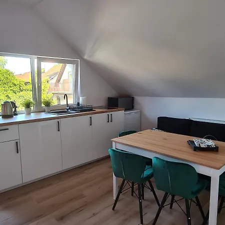 Diament シュトゥトボ