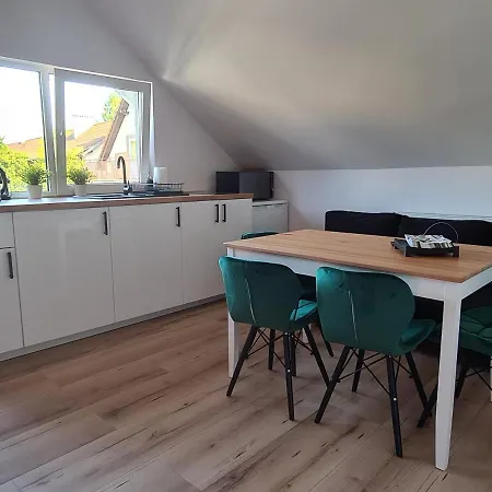 Diament アパート *