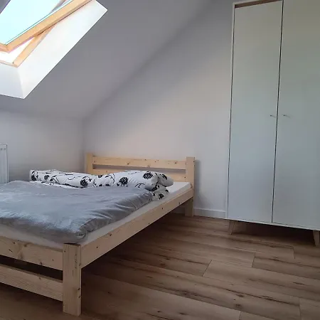 Diament * シュトゥトボ